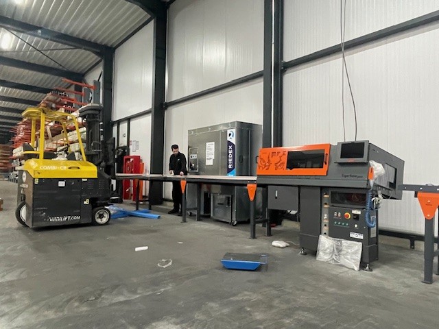 TigerSaw 2000 volautomatisch zaagstation in werking bij Bendec
